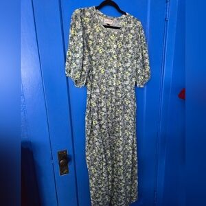 Universal Thread Floral Patterned Jumpsuit